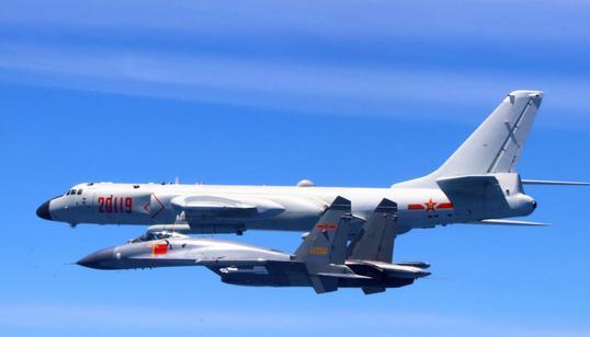 中國(guó)轟炸機(jī)中國(guó)轟炸機(jī)有哪些型號(hào)圖片插圖