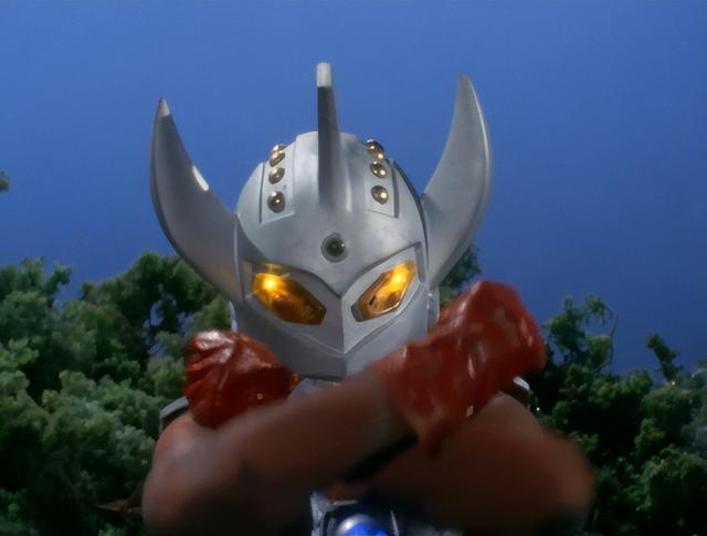 100個奧特曼名字和圖片100個奧特曼名字和圖片_視頻插圖5
