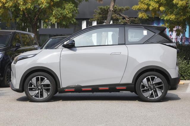 國產(chǎn)電動汽車排名前十名及價格國產(chǎn)電動汽車十大排名及價格插圖1