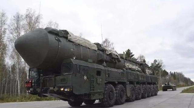 核彈核彈標(biāo)志圖片插圖2 核彈核彈標(biāo)志圖片插圖2