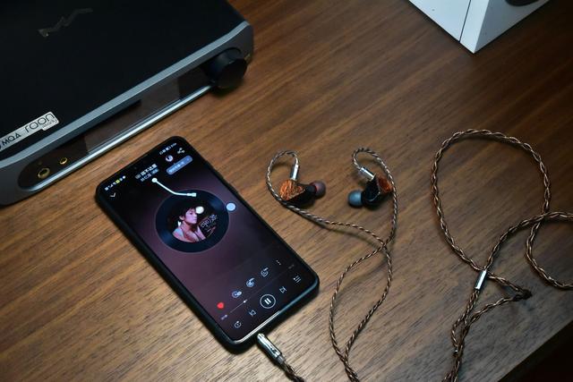 聽(tīng)診器效應(yīng)耳機(jī)聽(tīng)診器效應(yīng)是什么意思插圖5