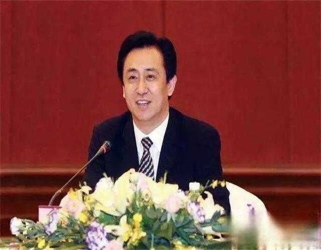 恒大集團(tuán)董事長(zhǎng)二老婆恒大集團(tuán)宣布破產(chǎn)了嗎百度插圖2
