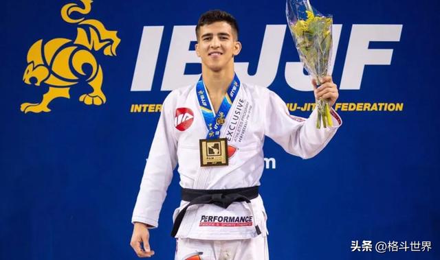 世界唯——個黑帶十段黑帶幾段可以考教練證插圖2